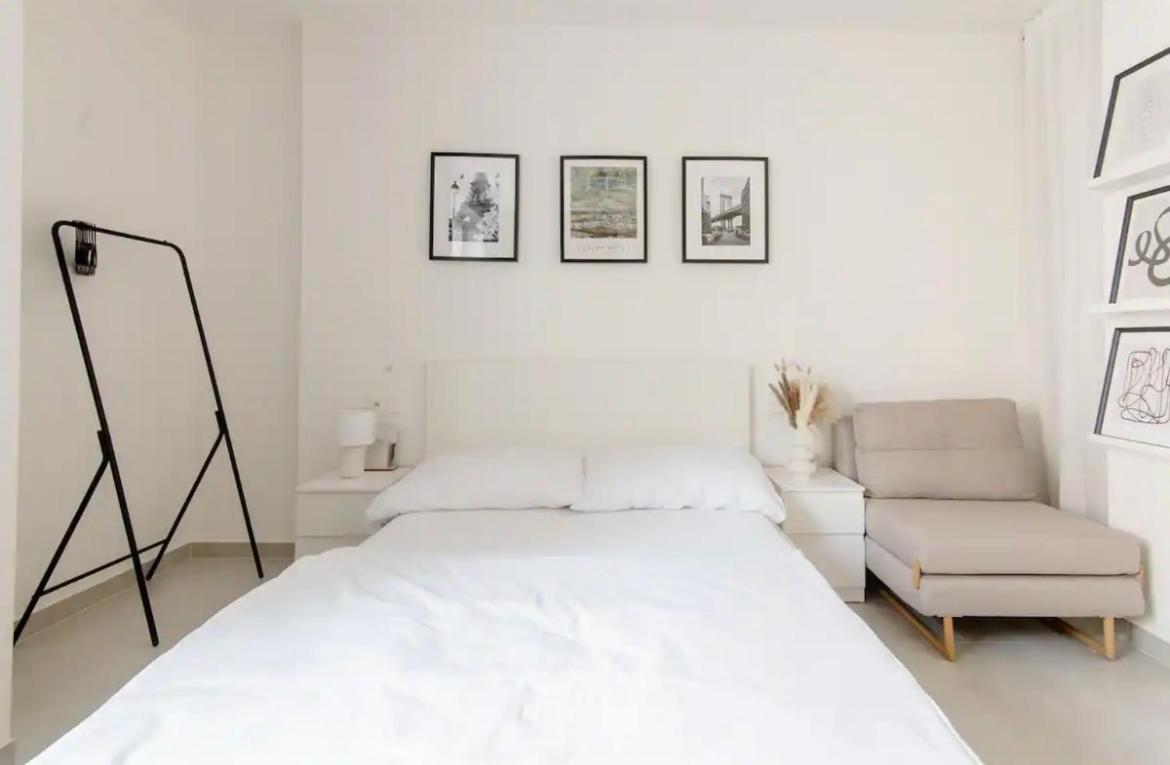 Cozy & New Peace Sq. Appartement Praag